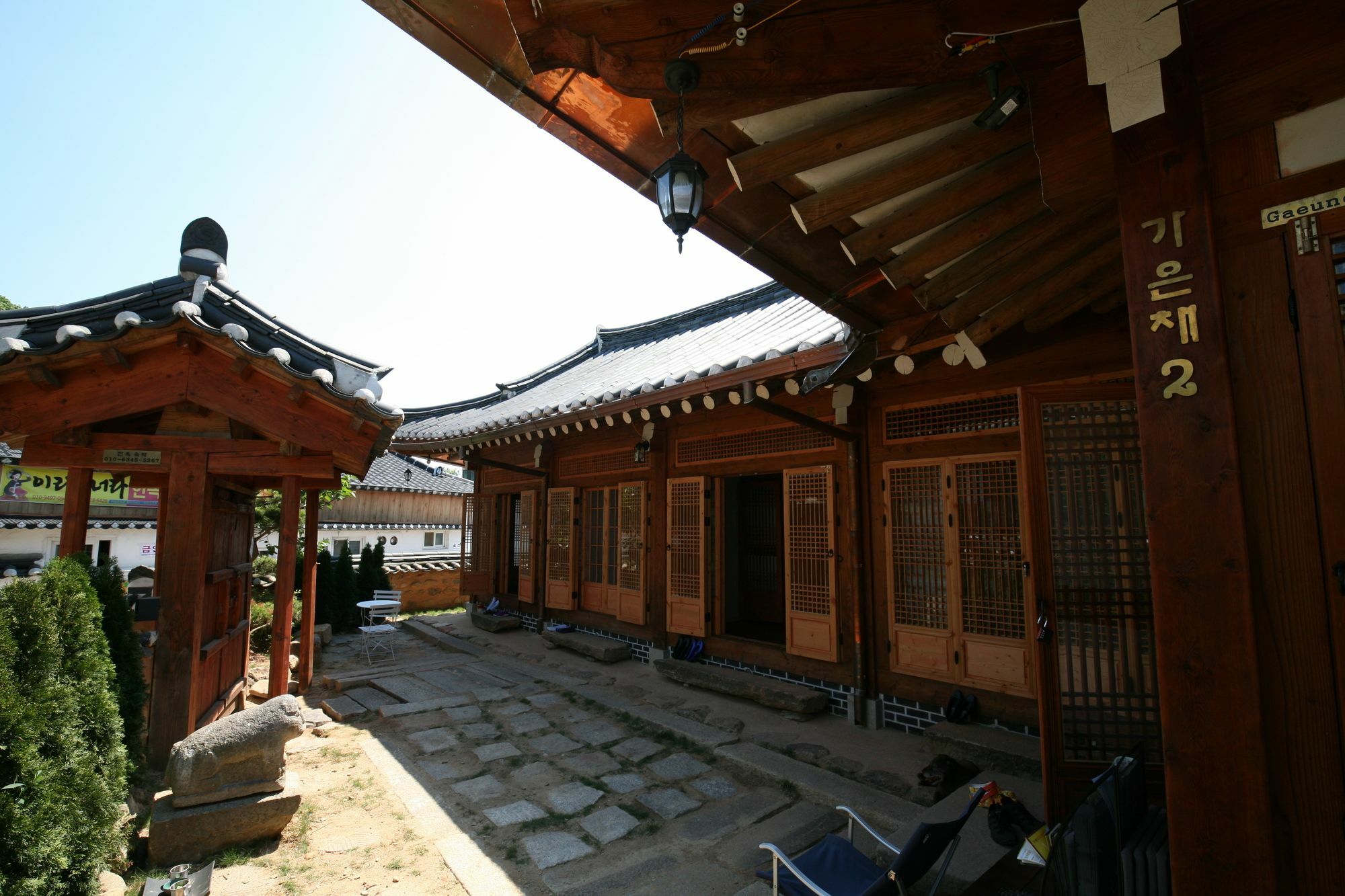 Gaeunchae 2 Hotel Jeonju Bagian luar foto